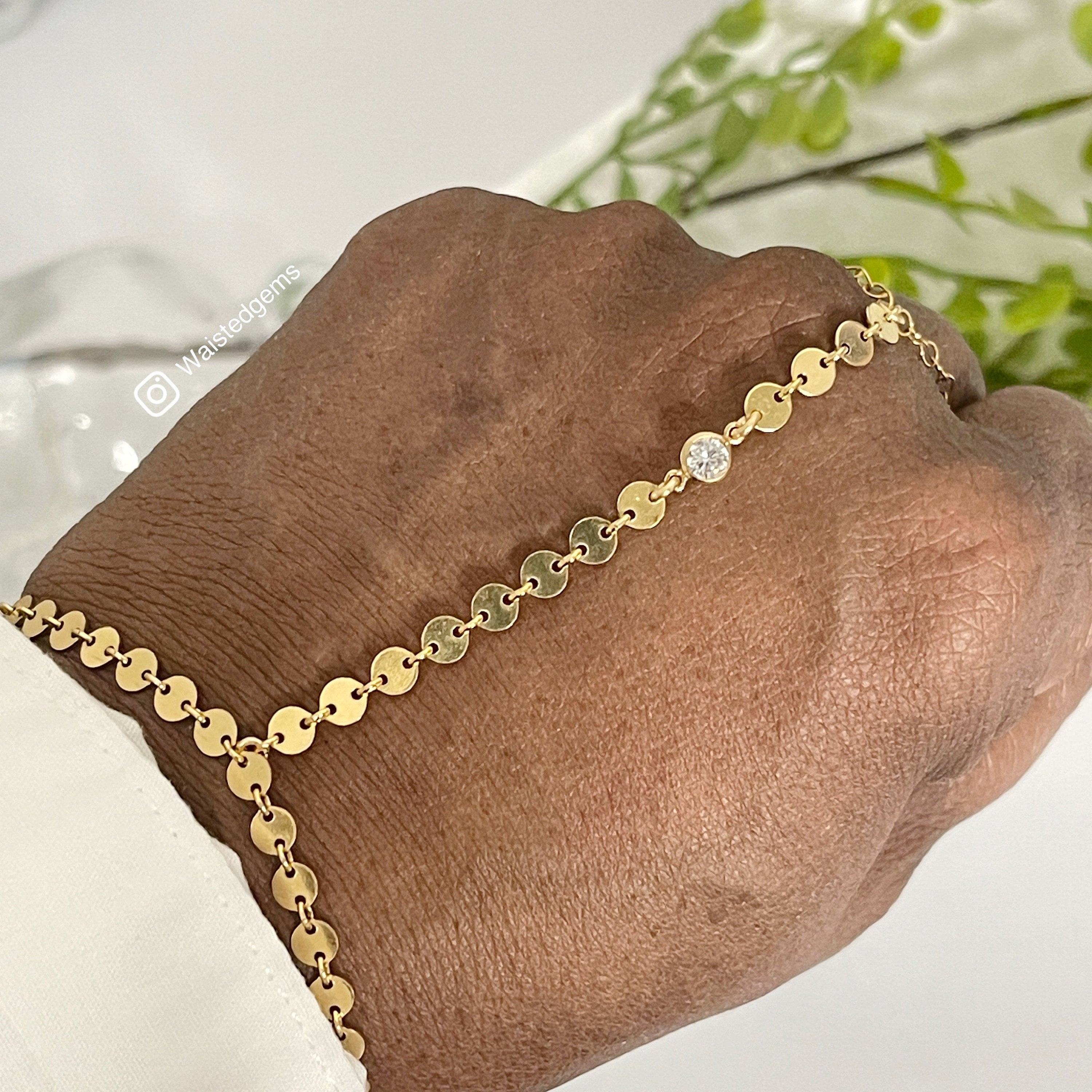14k Gold Filled Hand Chain Bracelet – Disk Detail